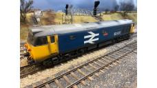 Class 50 50037 ‘Illustrious’ in large logo blue livery with Medium Weathering - DCC Ready
